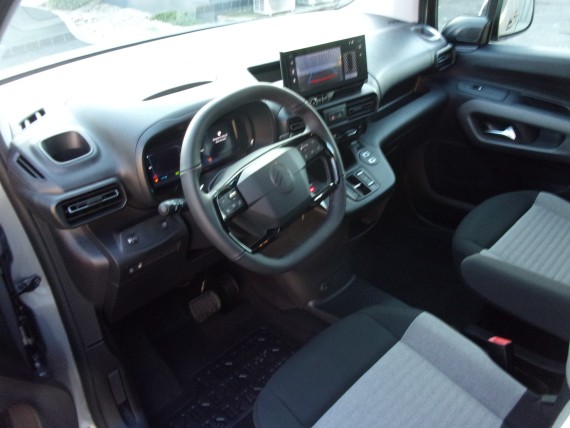 CITROEN Berlingo Berlingo N1 1-008.jpg